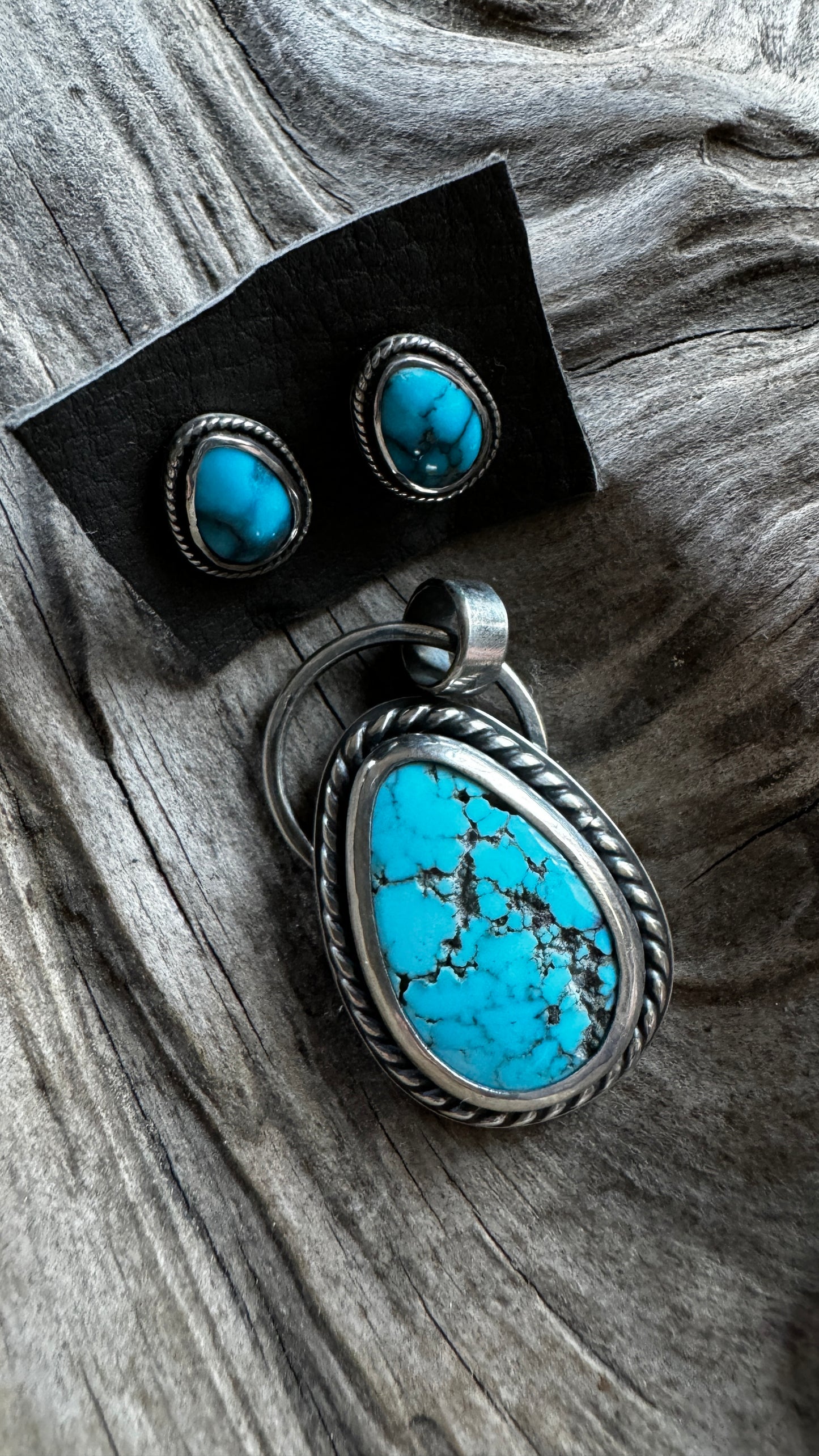 Matching Tomahawk Turquoise Pendant and Earring Set